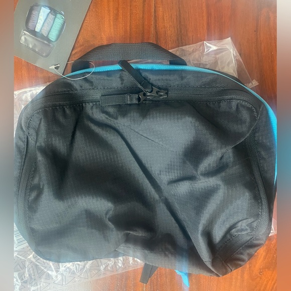 🆕2ct Nomatic Compression Cubes Black Travel Bag NWT TWO Bags - Picture 2 of 3
